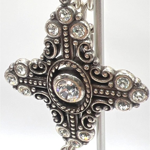 Brighton Chunky Cross Necklace Retired Glimmer Crystal Pendant Silver Tone 16" - Picture 3 of 9